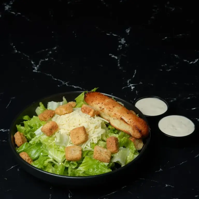 Caesars_salad_2FGY_ttur