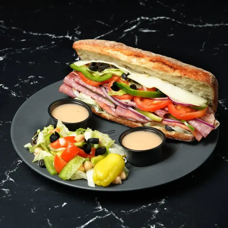 Italian_cold_cut_sandwich_Cv7Q6Vg1o